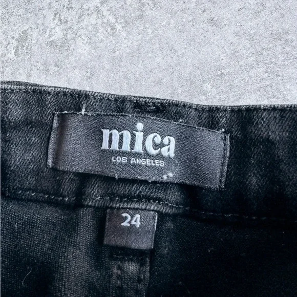 Mica Black High Waisted Flare Jeans w/ Front Slit Size 24 - Picture 6 of 8